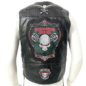 Gilet d'hiver pour hommes Biker Casual Streetwear Punk Veste Moto Gilet en cuir Patch Locomotive Club Veste de moto sans manches - Product Image 4