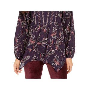 Top da Donna Style & Co in Chiffon Stampato Stile Bohemien Chic con Orlo a Fazzoletto e Design Paisley Uva, Taglia Extra Small - Product Image 3