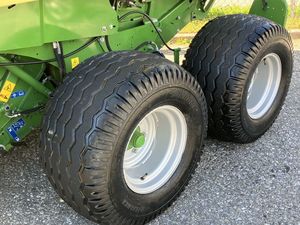 เครื่องอัดฟางกลม Kronee Comprima V150 สำหรับการเกษตร เครื่องอัดฟางแบบดรัมคู่ พร้อมมอเตอร์อัตโนมัติ ผลผลิตสูง - Product Image 3