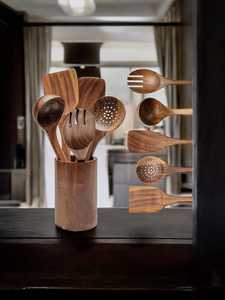 USTENSILES DE CUISINE EN BOIS/Ustensiles de cuisine en bois de qualité supérieure pour la cuisson/Ensemble de 6 ustensiles en bois antiadhésifs souples et confortables - Product Image 4