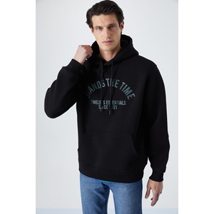 Sweat-shirt à capuche ultra doux en tissu biologique doublé polaire avec poche kangourou pour homme GRIMELANGE WULF - Product Image 1