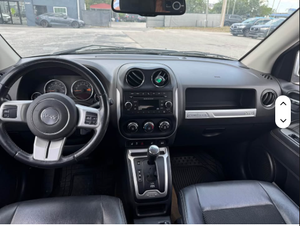 Jeep Compass 2016 d'occasion, conduite à gauche, Euro IV, SUV 4 portes, à vendre - Product Image 3