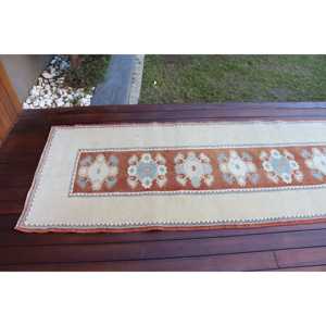 Tapis turc vintage 2,8x9,8 pieds, tapis oriental blanc et bleu - Product Image 5