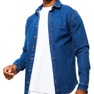 Chemise en jean moderne pour homme, coupe ajustée, streetwear décontracté, chemise en jean décontractée pour homme, haut confortable pour tous les jours - Product Image 1
