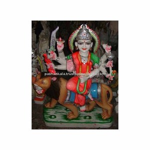 Statue en marbre, position assise sur le sol, Maa Durga - Product Image 1