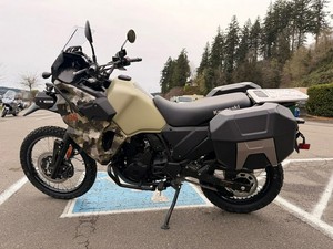 Nuova Kawasaki KLR650 Adventure ABS <span class=keywords><strong>Cypher</strong></span> Camo Beige 2025, bestseller, pronta per la spedizione in tutto il mondo - Product Image 4