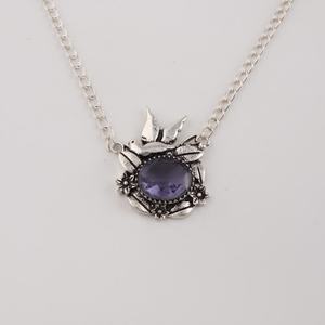 Collar de Plata de Ley con Gema de Iolita, Diseño Único y Moderno Hecho a Mano, Joyería con Piedra de Nacimiento de Septiembre, Regalo para Esposa - Product Image 4