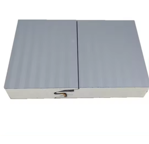 Panneau sandwich en <span class=keywords><strong>polyuréthane</strong></span> hermétique à verrouillage par came pour chambre froide, structure de poteaux au <span class=keywords><strong>sol</strong></span> en acier galvanisé anti-rouille - Product Image 4