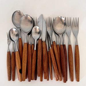 Cubiertos con mango de madera VENTA CALIENTE Cubiertos Selandia Servidor de ensalada de ratán Juego de 2 HECHO EN INDIAA - Product Image 1