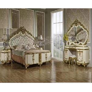 Lit Queen Size moderne de style européen et ensemble de meubles de chambre à coucher en bois de teck lourd sculpté durable - Product Image 1