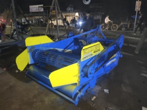 EXCAVADOR DE PATATAS, EXCAVADOR DE CEBOLAS Y PATATAS PARA AGRICULTURA - Product Image 3