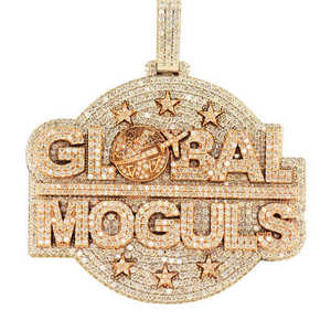 Colgante de Joyería VVS Moissanite Chapado en Oro con Diamantes de Imitación de Corte Redondo de 31 Quilates Estilo Hip Hop para Hombre, Plata de Ley 925 - Product Image 1