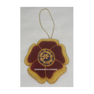 Forma de flor hecho a mano Zari bordado árbol de Navidad adorno colgante Material de tela con cuentas trabajo usado Festival fiesta Decoración - Product Image 1