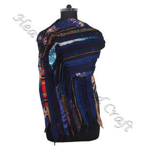 Soie recyclée Sari 15 bandes Designer foulards faits à la main étole châles SC665 soie fine en gros recyclé Vintage Sari femme écharpe - Product Image 5