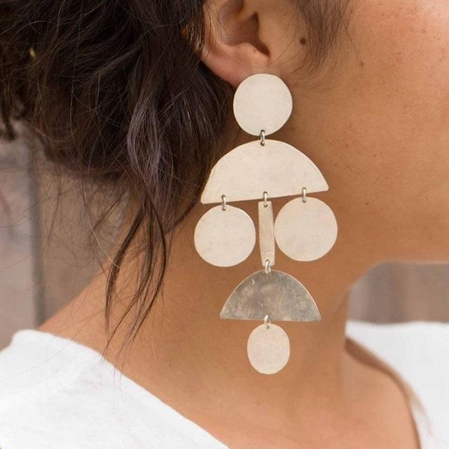 ตามที่แสดง