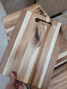 Elegantes bloques de cortar de madera para uso en la cocina 35x25x1,3 cm Durable Fácil de limpiar No tóxico Apto para lavavajillas Hecho en Vietnam - Product Image 2