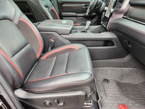 รถแรม 1500 ทีอาร์เอ็กซ์ ปี 2023 รุ่นครูว์แค็บ ขับเคลื่อนสี่ล้อ ภายในสีเข้ม เบาะหนัง เกียร์อัตโนมัติ กล้องมองหลัง ล้อแม็กซ์ R17 แร็คหลังคา พวงมาลัยซ้าย - Product Image 6