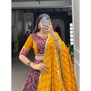 Venta al por mayor FashionHarbour estilo Bollywood Tussar seda Lehenga Choli con Dupatta ropa de verano tradicional para fiestas - Product Image 1