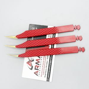 แหนบต่อขนตาตรงทำจากสเตนเลสสตีลเคลือบสีแดงลายปลาโลมาดอกไม้ CNC ทดสอบด้วยมือพร้อมโลโก้ตามสั่ง - Product Image 5