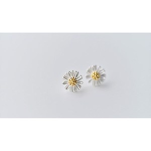 Orecchini a Perno Vintage a Forma di Margherita in Oro 18K, Oro Rosa, Oro Bianco, Argento Sterling con Motivo Animale, Include Confezione Regalo B15 Perfetto - Product Image 4