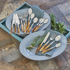 Ensemble de couverts en argent en acier inoxydable coûteux avec poignée en résine de corne pour la maison ensembles de couverts de vaisselle de table de mariage - Product Image 5