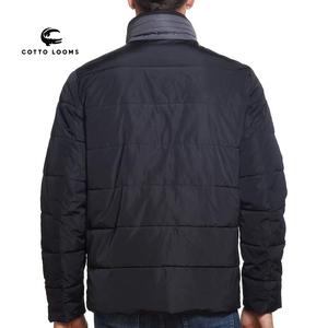 Vêtements classiques doudoune premium à la mode à capuche chaud personnalisé hommes léger OEM ODM à la mode 2025 élégant manteau d'hiver - Product Image 4