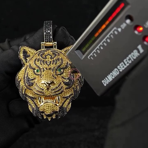 Oeil de tigre jaune plaqué or en argent sterling 925 D VVS Lab Grown Moissanite Hip-Hop Fine Jewelry Pendentifs avec certificat GIA - Product Image 5