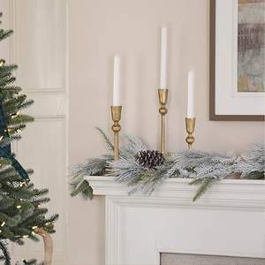 Porte-bougie en fer de haute qualité, finition plaquée or, accent décoratif de table, dîner romantique, fête de la Saint-Valentin, vacances - Product Image 1