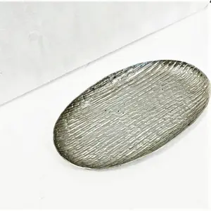 Metal servis tepsisi gümüş bitmiş dekoratif üreticisi servis tabağı Premium kalite toptan Metal çikolata tepsisi