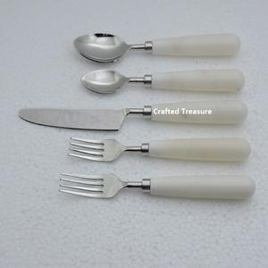 ชุดเครื่องใช้บนโต๊ะอาหารด้ามจับกระจกทำจากเรซินชุดรับประทานอาหารสำหรับร้านอาหารงานแต่งงานสุดหรูงานหัตถกรรมคุณภาพ - Product Image 6