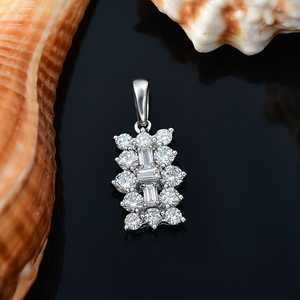 Colgante de Alta Calidad sin Cadena, Oro Blanco de 18 Quilates, Diamante Cultivado en Laboratorio, Redondo, BGT DEF VVS VS, 4 Gramos, Joyería Exclusiva al por Mayor - Product Image 2