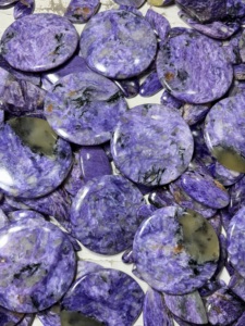 Charoite russe AAA Grade Charoite Gemstone Cabochon 100% Charoite naturelle pierre ronde en vrac approvisionnement en vrac pour la fabrication de bijoux - Product Image 3