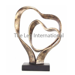 Estatua Decorativa con Diseño de Doble Corazón, Base de Mármol Negro Chapada en Oro, Estilo Nórdico, Extensible - Product Image 1