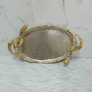 Plateau de service en métal fait main de luxe avec poignée en feuille Plateau décoratif rectangulaire pour table à manger Cadeau de décoration pour la maison - Product Image 6