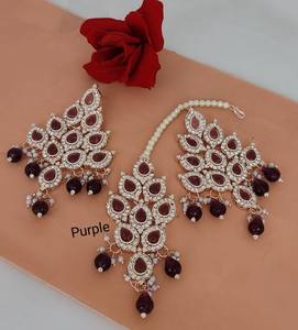 ARAÑA DE ÚLTIMO DISEÑO AL POR MAYOR INDIO Y PENDIENTES ARTIFICOS CON PERLA Y MANGTIKKA CONJUNTO PARA MUJERES Y NIÑAS - Product Image 4