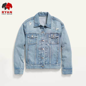 Veste en jean tendance pour femme avec des coutures solides, coupe régulière, manches longues et style de rue élégant - Product Image 4
