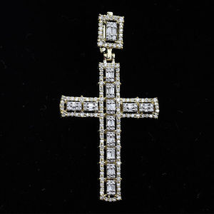 Pendentif Croix Sertie de Diamants VVS Moissanite Plaqué Or Hip Hop Luxe Collier Bling Chrétien - Product Image 6