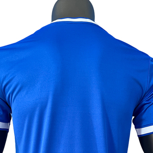 Camiseta de Fútbol para Hombre de Poliéster de Alta Calidad, Uniforme Transpirable de Malla con Pantalones Cortos, Servicio OEM para Sublimación de Invierno - Product Image 5