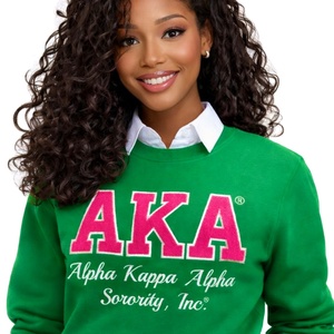 Sweat-shirt en chenille AKA Sorority Inc pour femmes, sweat-shirt à col rond de qualité supérieure avec lettres grecques brodées - Product Image 4