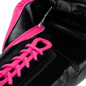 Guantes de Boxeo Fly Hechos a Medida con Cierre de Cordones, Protección Acolchada en los Nudillos, Forro Transpirable y Costuras Duraderas para Entrenamiento y Trabajo - Product Image 6