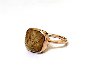 Bague en or rose avec pierre de rutile Cooper faite à la main, style classique, bijoux en pierres précieuses, Inde, fournisseur de bagues en or rose avec pierre de rutile attrayante - Product Image 2