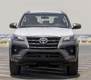 Oferta Especial: Toyota Fortuner EXR 2.7P Gris 2025 - Product Image 1