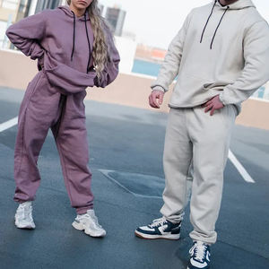 Survêtement unisexe à manches longues décontracté et lourd brodé personnalisé de 390gsm Ensemble survêtement à capuche avec poche kangourou - Product Image 1