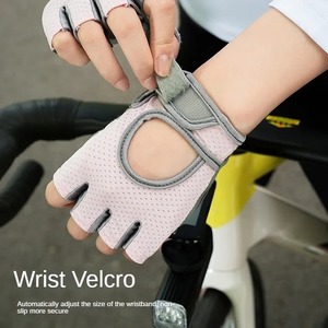 Gants de sport en néoprène demi-doigts avec support de poignet pour le sport et la musculation - Paire de gants de fitness unisexe - Product Image 3