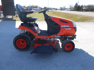 ซื้อรถแทรกเตอร์ตัดหญ้า Kubota BX2360 T2290KW คุณภาพพรีเมียม มือสอง เครื่องยนต์ดีเซล 23 แรงม้า ขับเคลื่อน 4 ล้อ อุปกรณ์ขนาดกะทัดรัด เชื่อถือได้ จัดส่งรวดเร็ว - Product Image 4