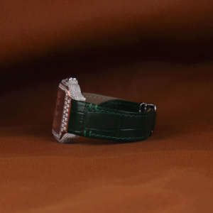 นาฬิกาข้อมือจักรกลสแตนเลสสตีลแบบสั่งทำพิเศษสำหรับทุกเพศ ประดับเพชรโมอิสซาไนต์ VVS ระดับ Iced  กระจกสีเขียวเข้ม ระบบตูร์บิญอง หรูหรา - Product Image 2