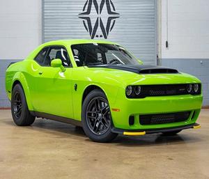 LISTO PARA ENVIAR, DODGE CHALLENGER SRT DEMON 170 2023, con Volante a la Derecha/Izquierda, Motor HEMI V8 Supercargado de 1025 HP - Product Image 1