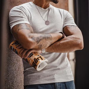 Camiseta de cuello redondo de punto de algodón 100% con estampado de pantalla de seda para hombres Hip Hop Street Painting personalidad colores brillantes camiseta de moda - Product Image 3