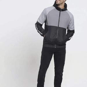 Veste coupe-vent pour homme, design personnalisé en gros, imperméable, tissu polyester léger, style surdimensionné, fermeture éclair, séchage rapide - Product Image 5