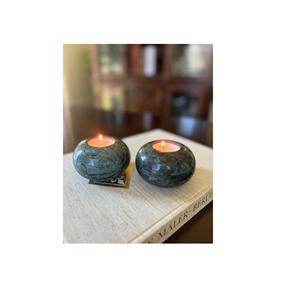 ที่ใส่เทียนหินอ่อนตกแต่งแบบมินิมอล เหมาะสำหรับพื้นที่อยู่อาศัยที่เรียบง่าย เพิ่มความอบอุ่นอ่อนโยนในคืนที่อากาศเย็นที่บ้าน - Product Image 1